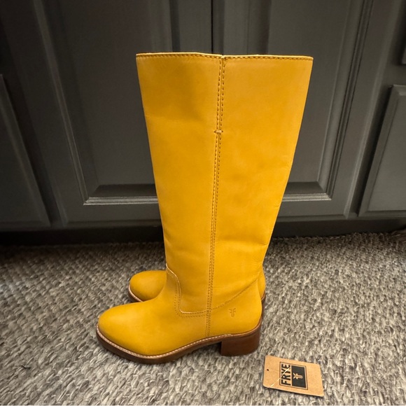 Frye Camryn Tall Shaft Boots in banana Sz 7 - Leather - Picture 3 of 8